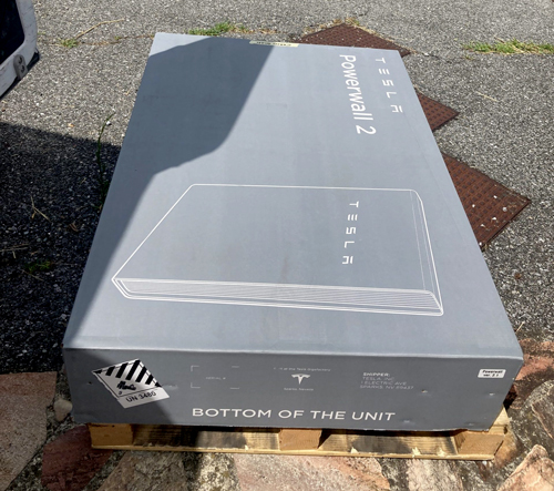 Tesla-Powerwall confezione