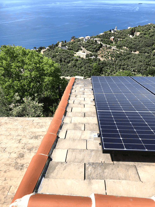 particolare-modulo-fotovoltaico